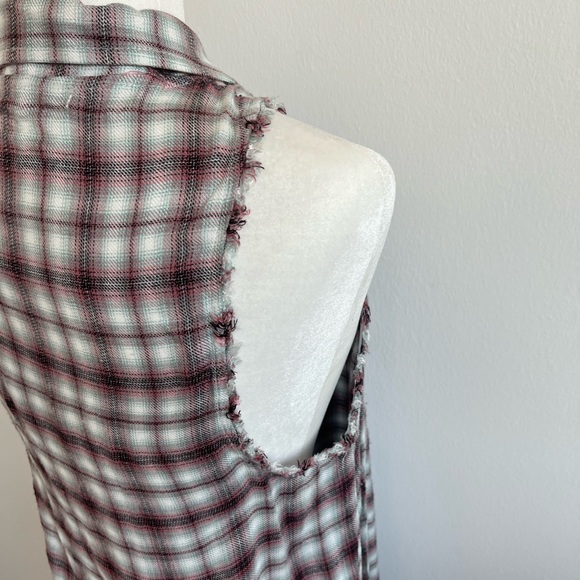 Anthropologie Willow & Clay Plaid Sleeveless Fringe Vest - Picture 12 of 15